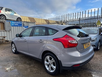 Used Ford Focus 2012 for sale - 77237623: Photo