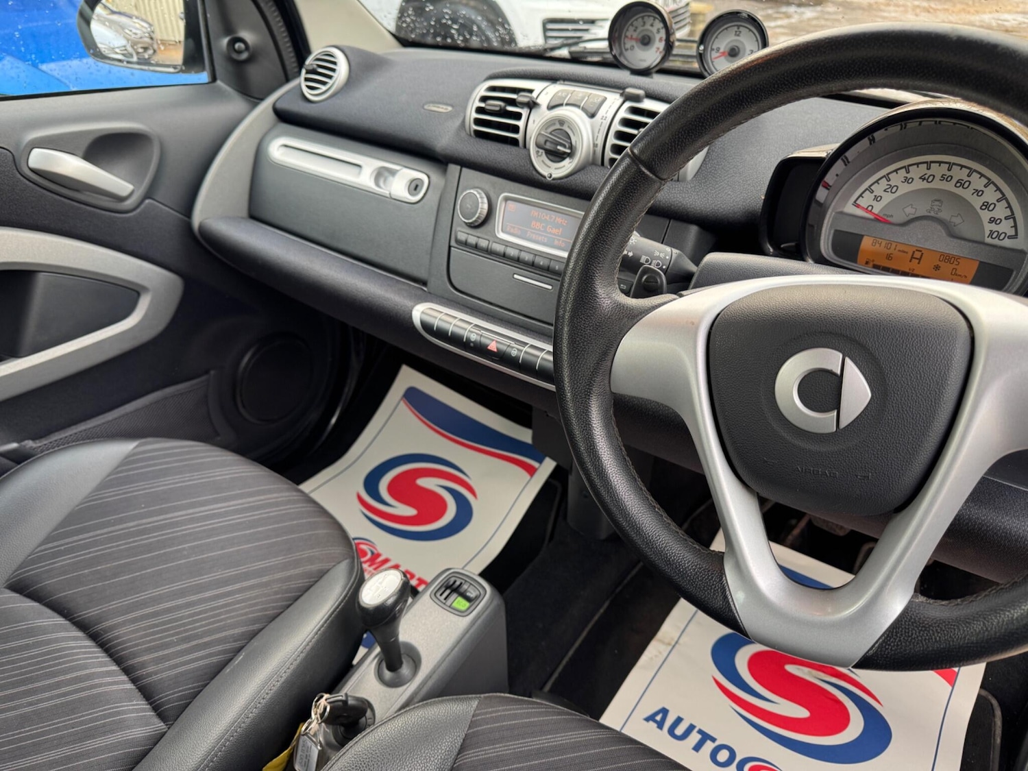 Used smart fortwo 2011 for sale - 77130819: Photo 12