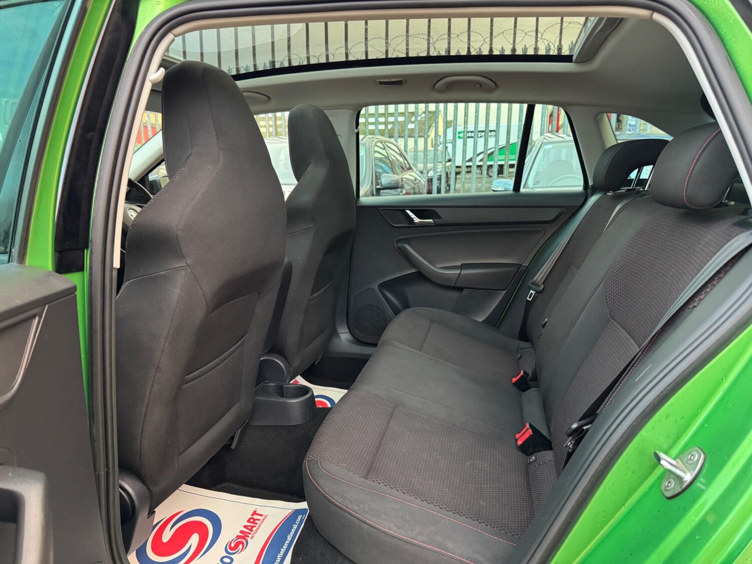 Used Skoda Rapid Spaceback 2015 for sale - 76887267: Photo 13