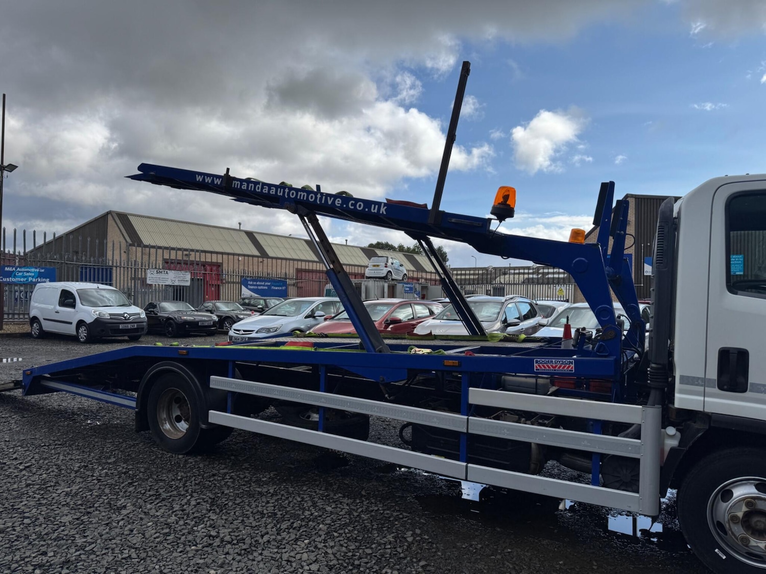 Used Isuzu Forward 2016 for sale - 75990789: Photo 11