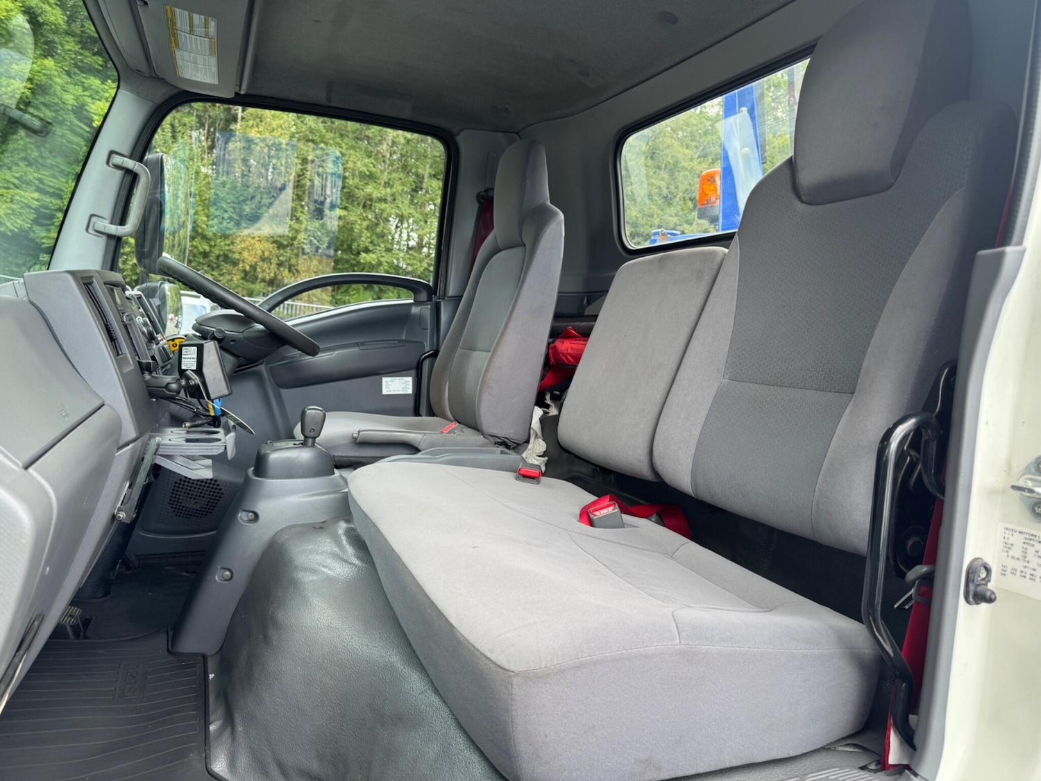 Used Isuzu Forward 2016 for sale - 75990789: Photo 24