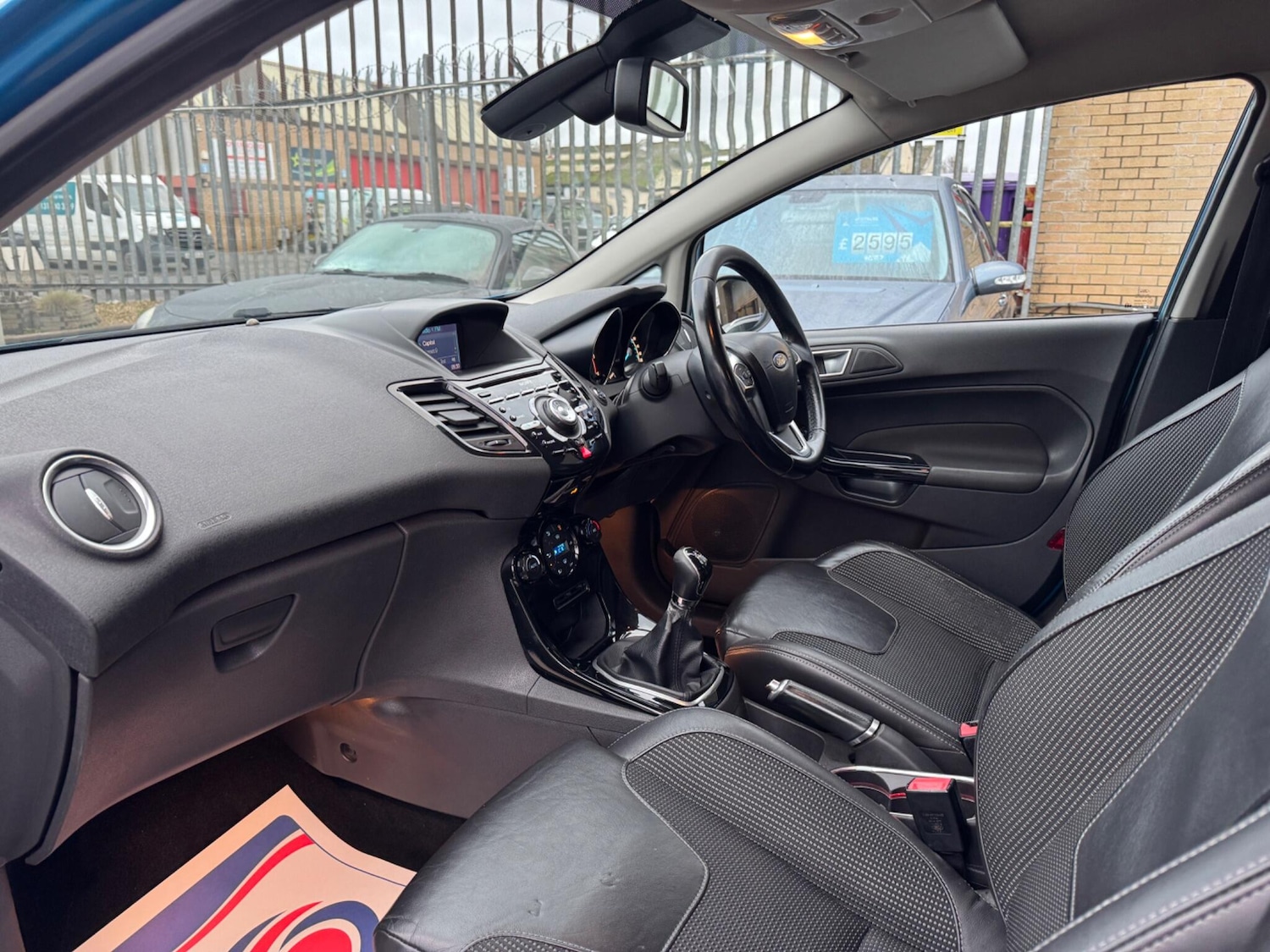 Used Ford Fiesta 2015 for sale - 76913394: Photo 12