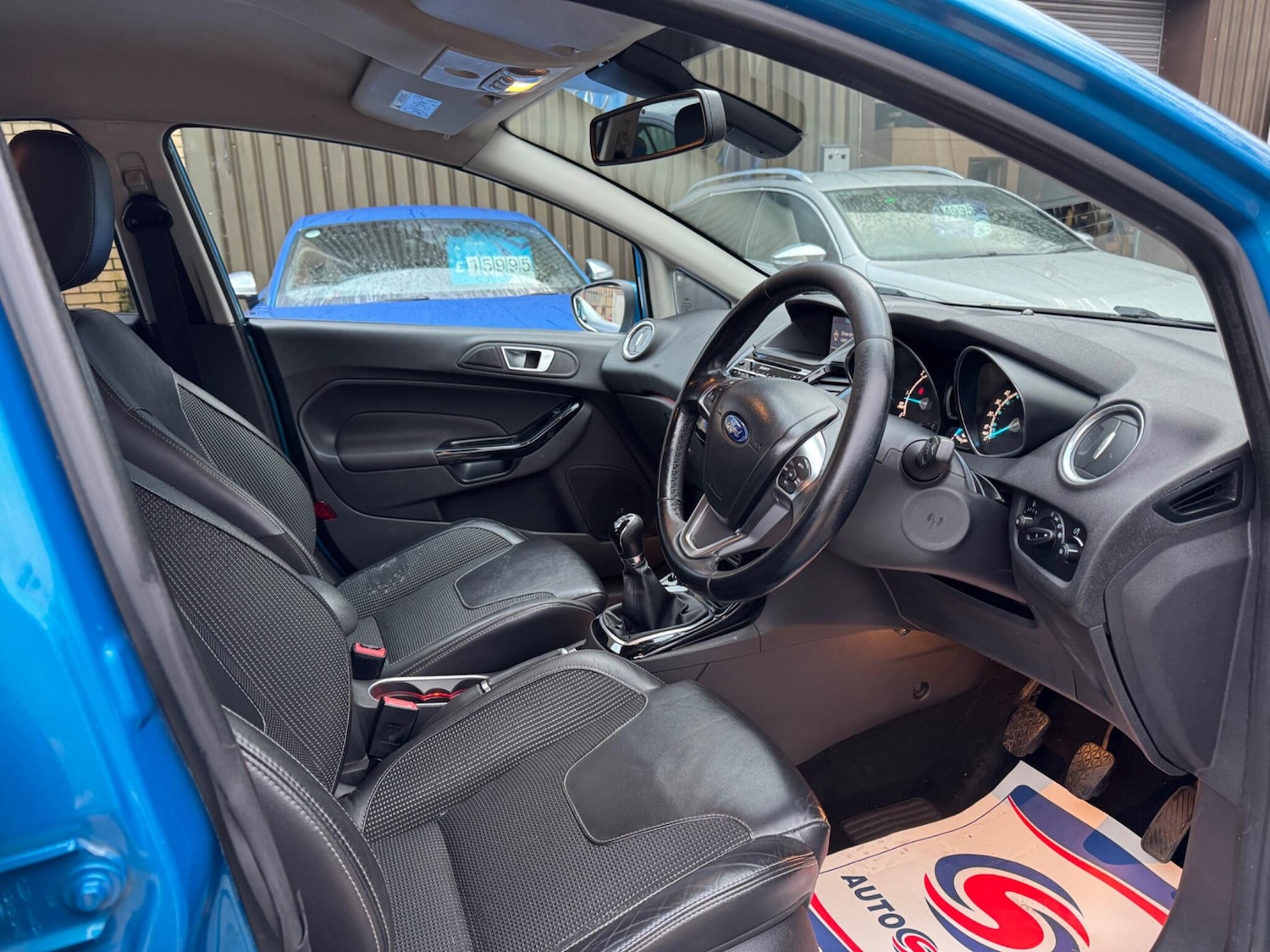 Used Ford Fiesta 2015 for sale - 76913394: Photo 8