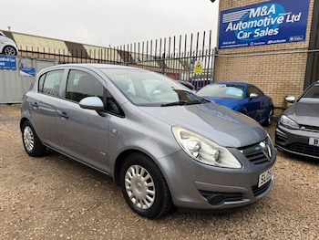 Vauxhall - Corsa
