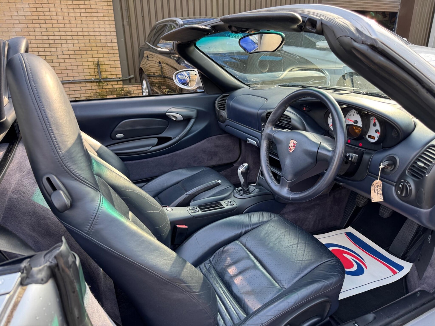 Used Porsche Boxster 2004 for sale - 78127290: Photo 16