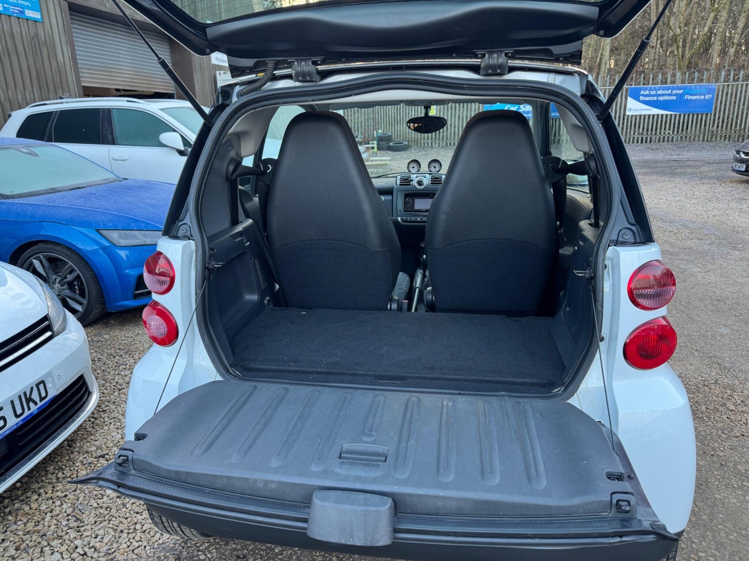 Used smart fortwo 2010 for sale - 77131472: Photo 17