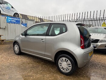 Used Volkswagen up! 2015 for sale - 77440863: Photo