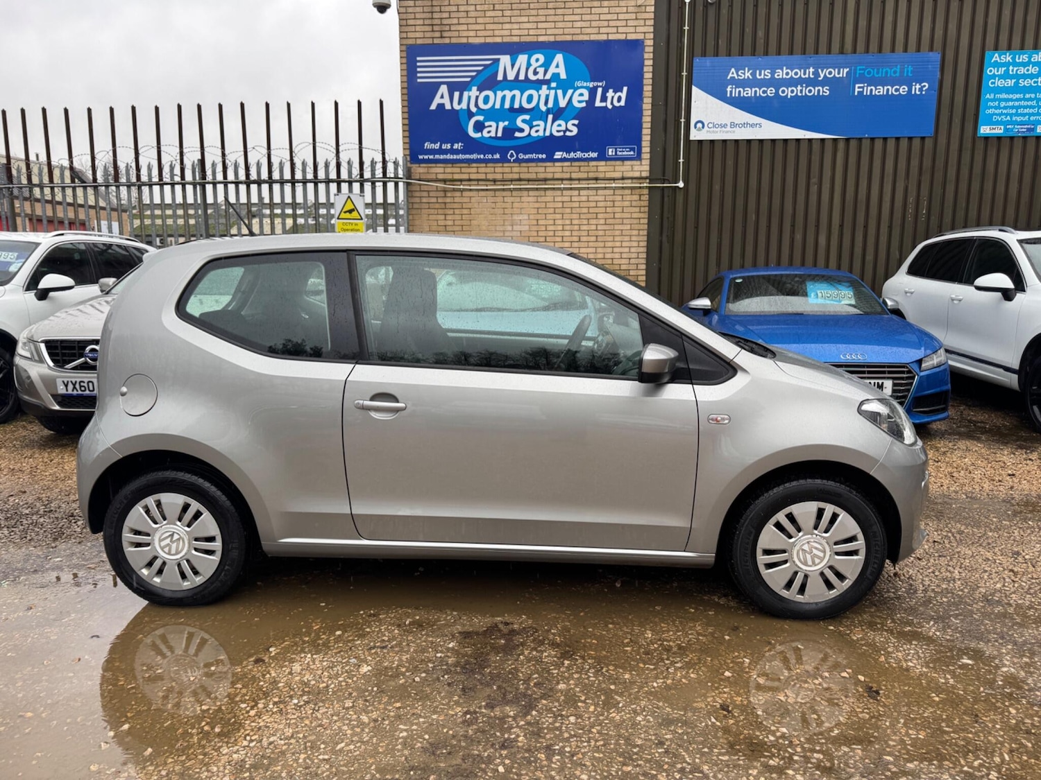 Used Volkswagen up! 2015 for sale - 77440863: Photo 6