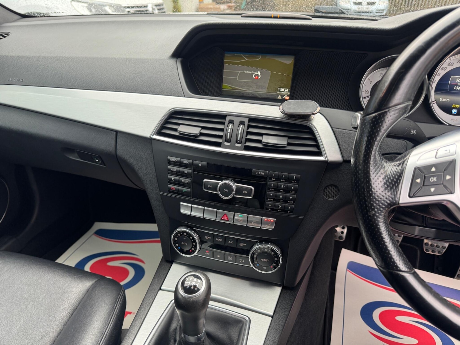 Used Mercedes-Benz C Class 2013 for sale - 77306361: Photo 10