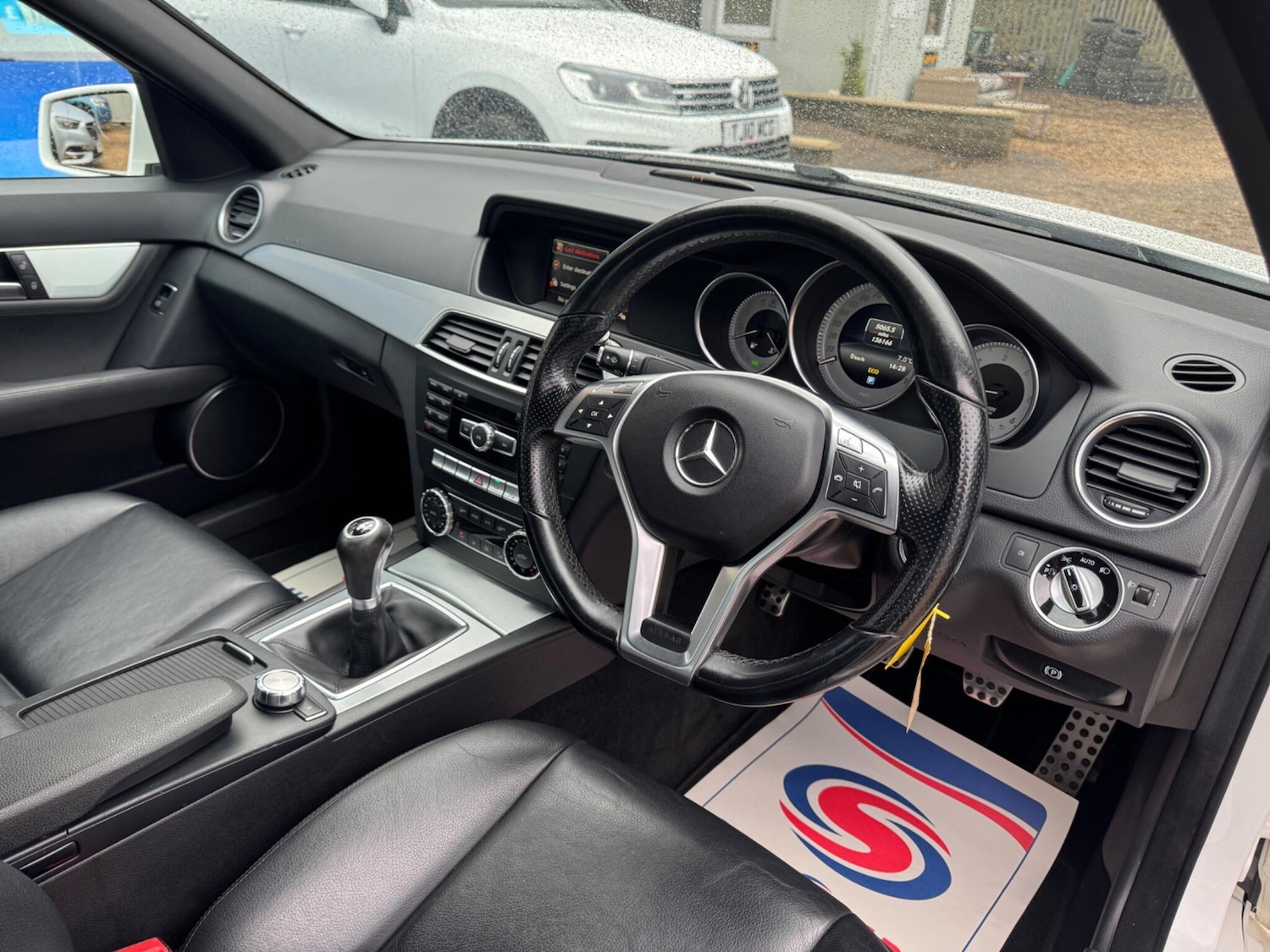 Used Mercedes-Benz C Class 2013 for sale - 77306361: Photo 12