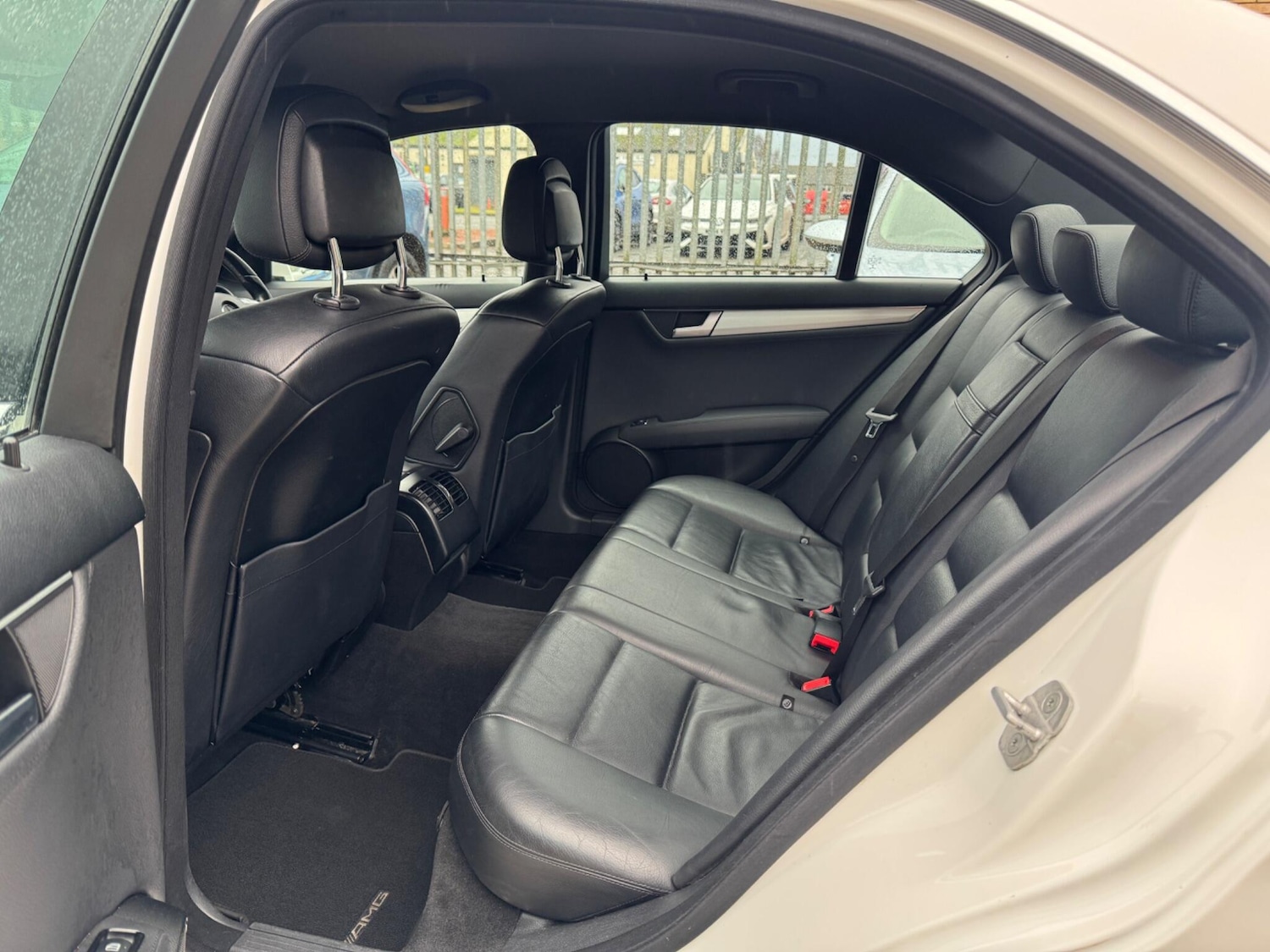 Used Mercedes-Benz C Class 2013 for sale - 77306361: Photo 17