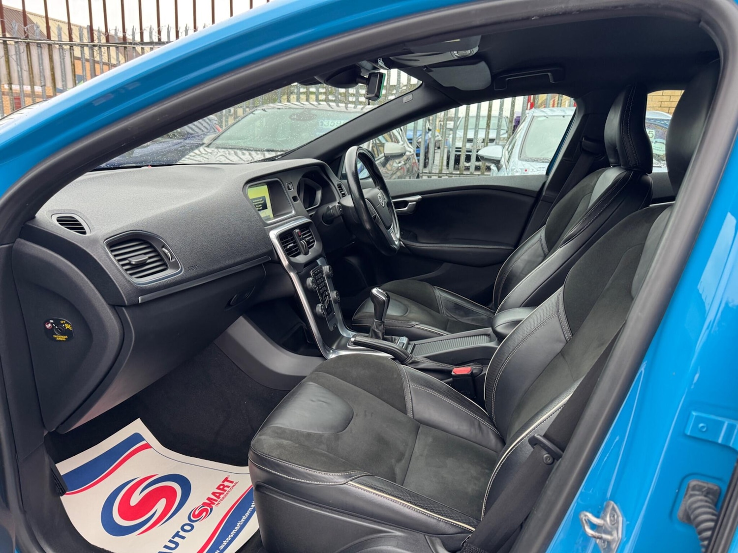 Used Volvo V40 2014 for sale - 77156427: Photo 13