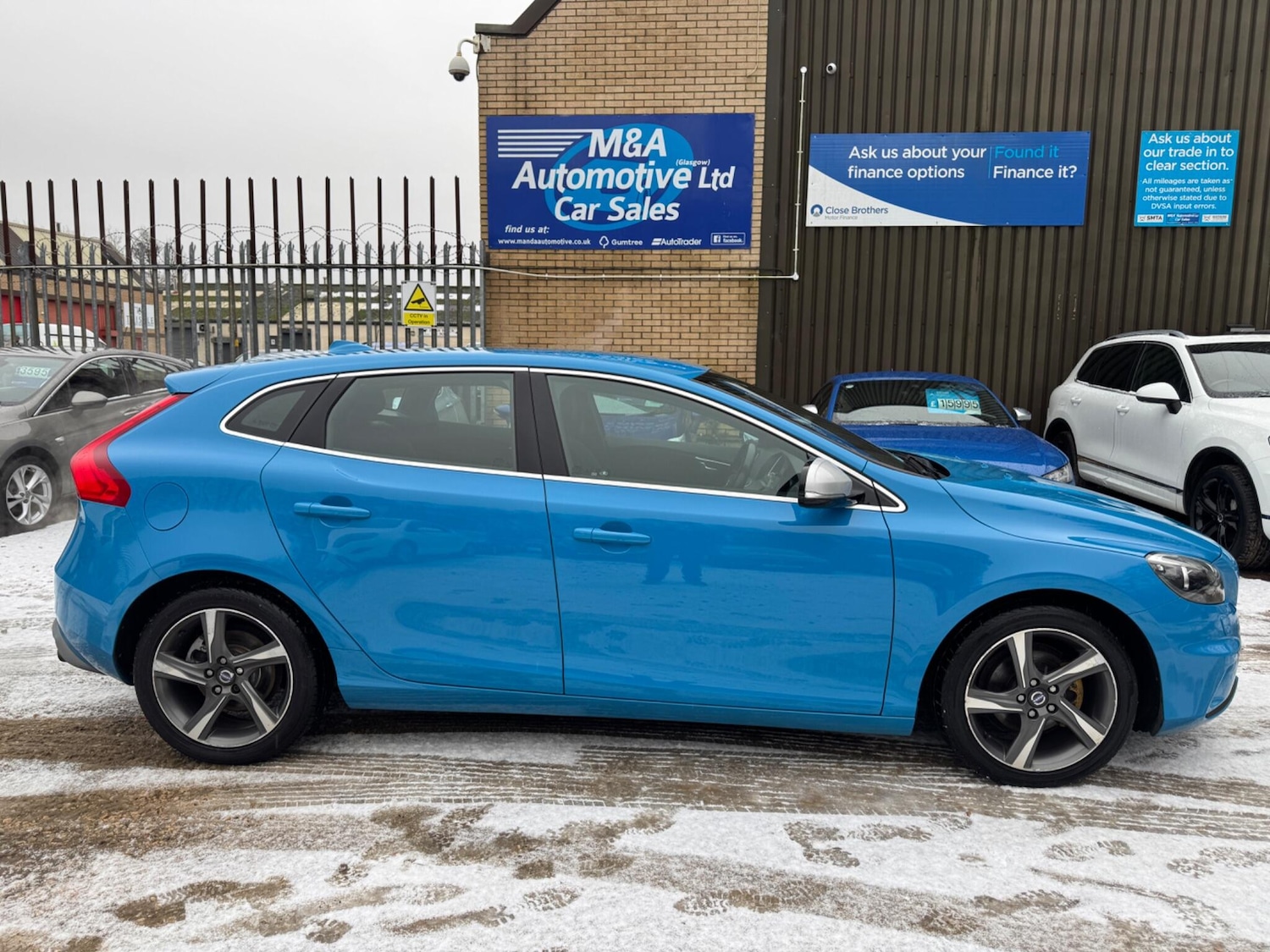 Used Volvo V40 2014 for sale - 77156427: Photo 6