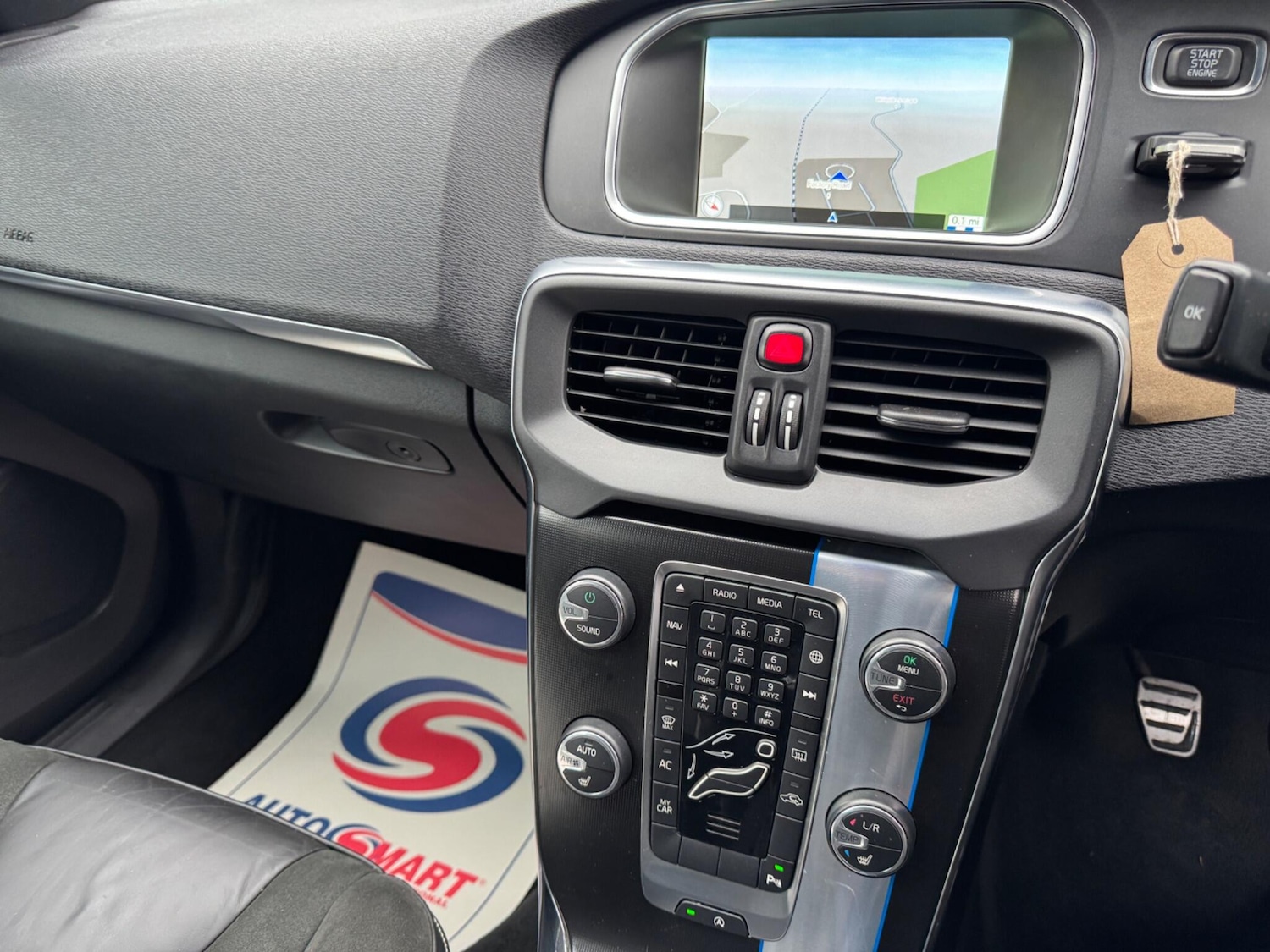 Used Volvo V40 2014 for sale - 77156427: Photo 9