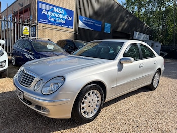 Used Mercedes-Benz E Class 2004 for sale - 78740728: Photo