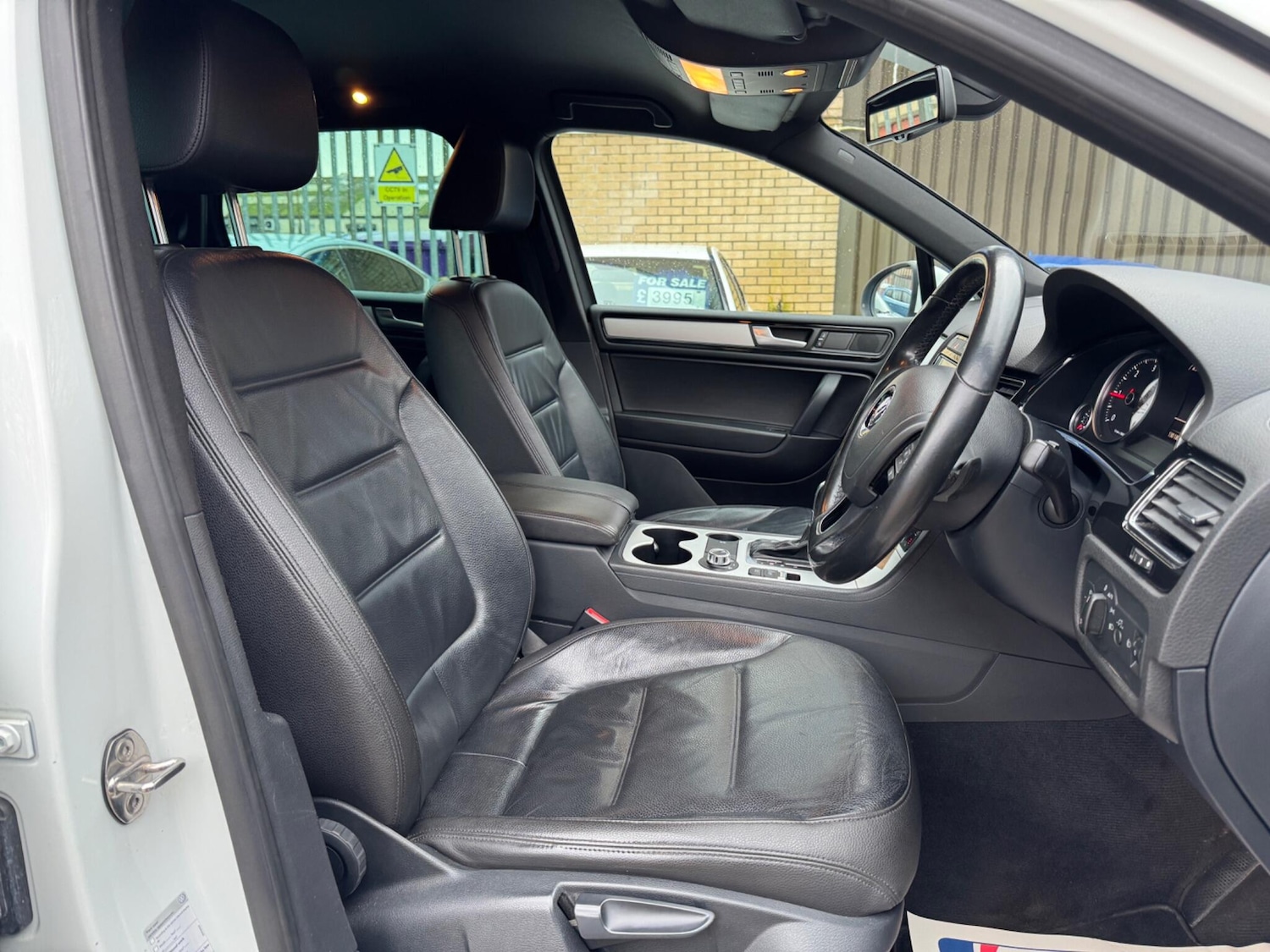 Used Volkswagen Touareg 2013 for sale - 77386241: Photo 11