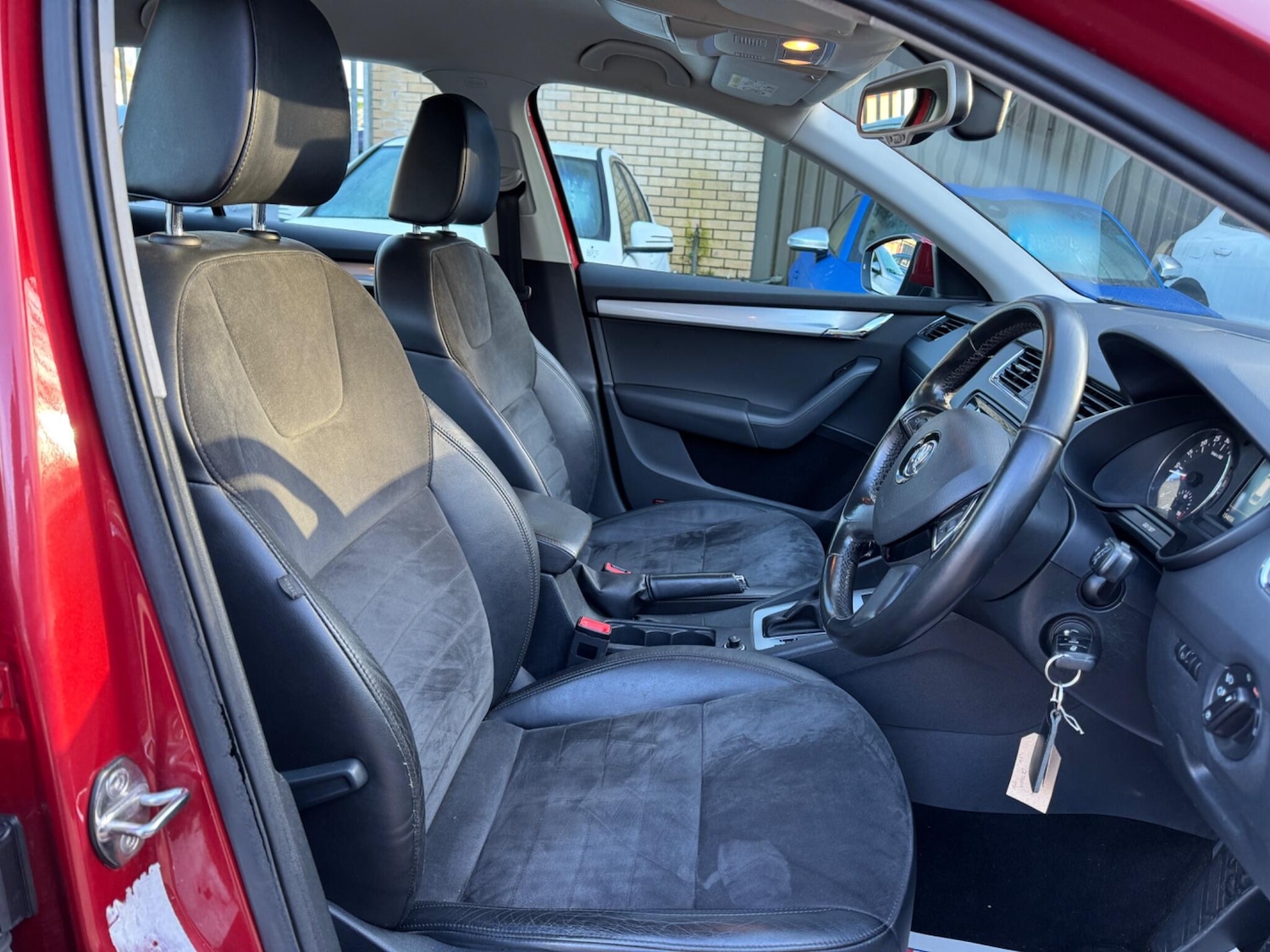 Used Skoda Octavia 2014 for sale - 77358778: Photo 11