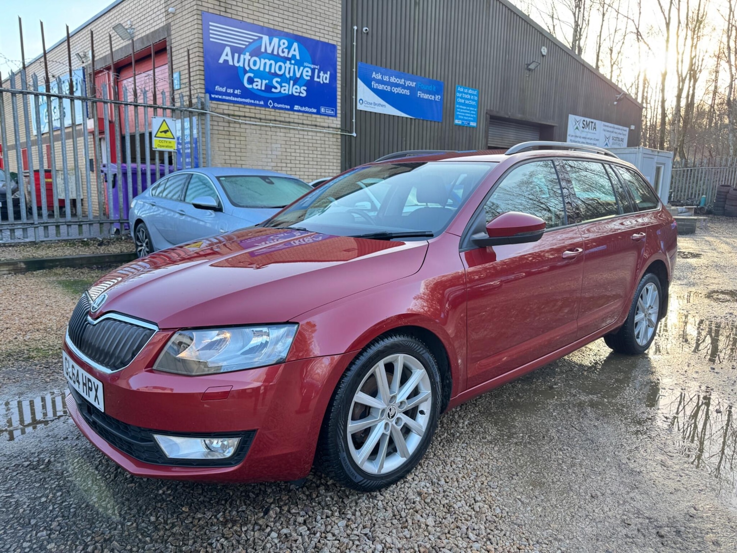 Used Skoda Octavia 2014 for sale - 77358778: Photo 2