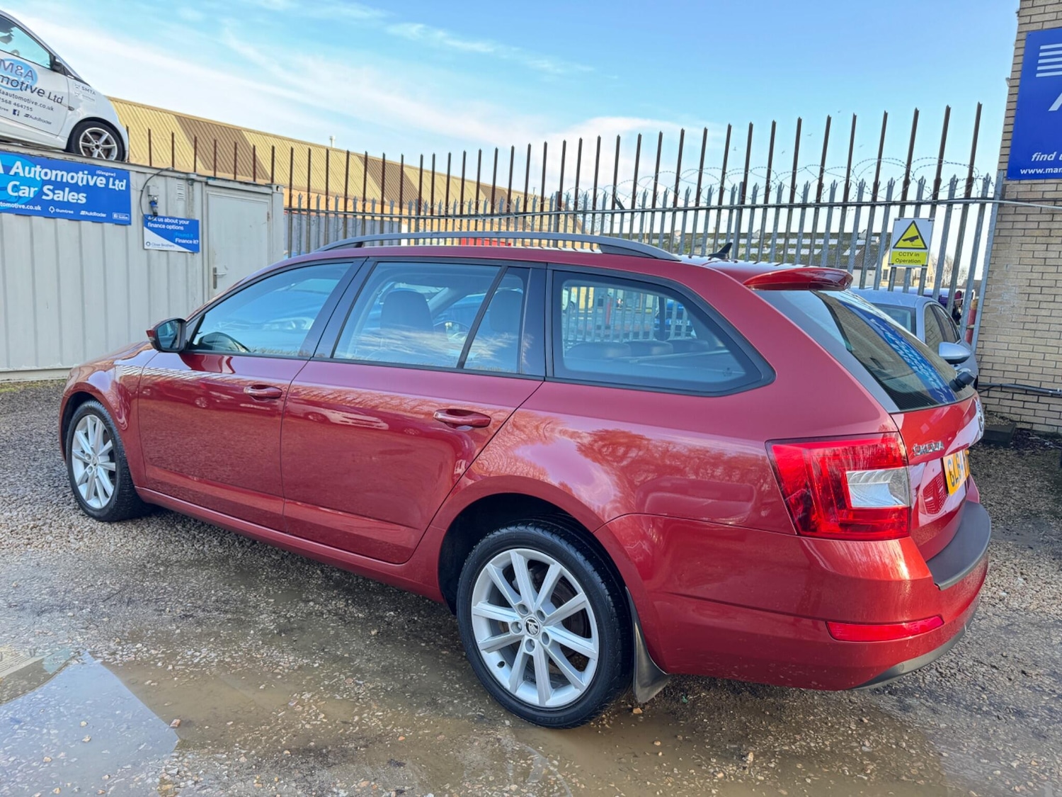 Used Skoda Octavia 2014 for sale - 77358778: Photo 4