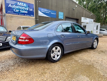 Used Mercedes-Benz E-Class 2006 for sale - 75520589: Photo