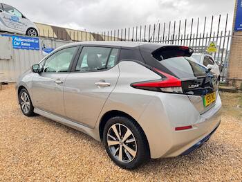Used Nissan Leaf 2018 for sale - 79726324: Photo