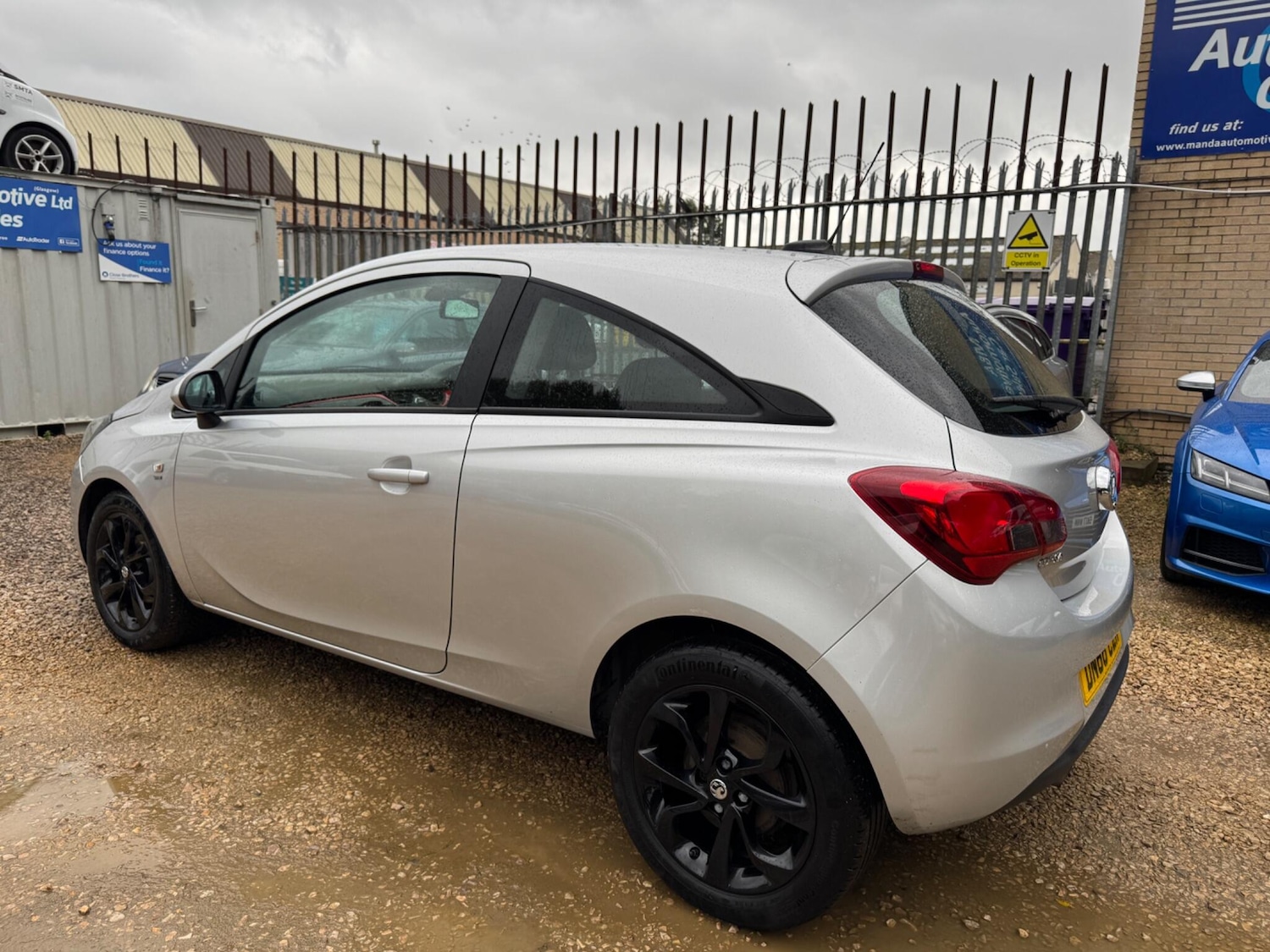 Used Vauxhall Corsa 2016 for sale - 76166825: Photo 3