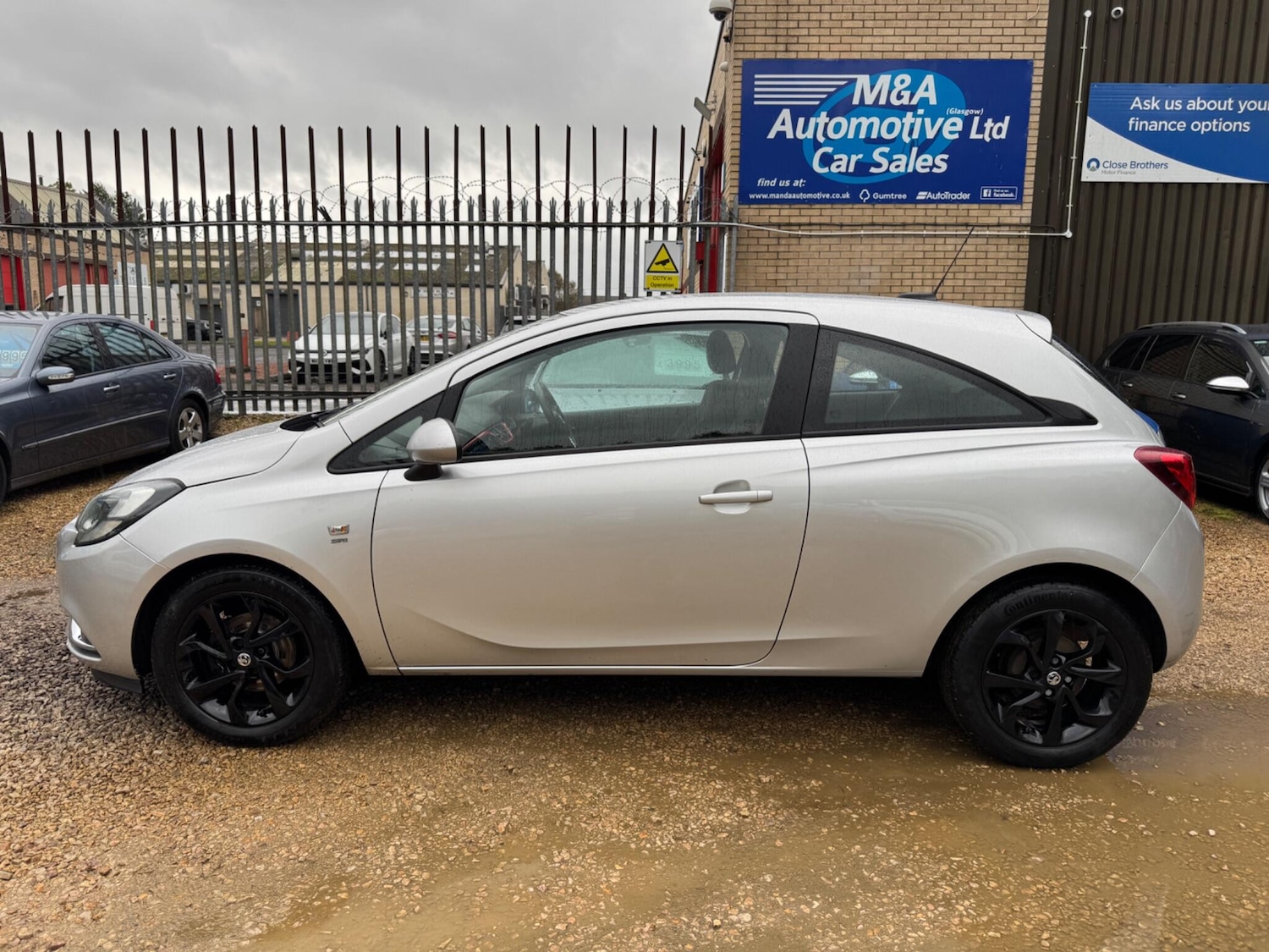 Used Vauxhall Corsa 2016 for sale - 76166825: Photo 8