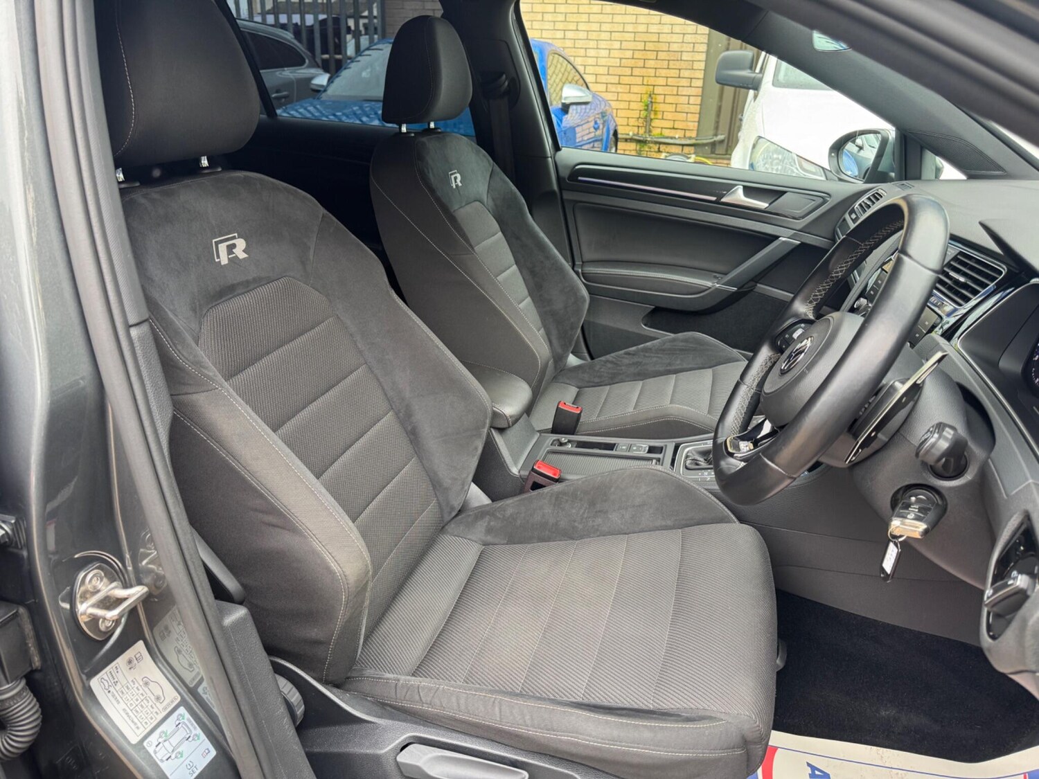 Used Volkswagen Golf 2018 for sale - 76109009: Photo 14