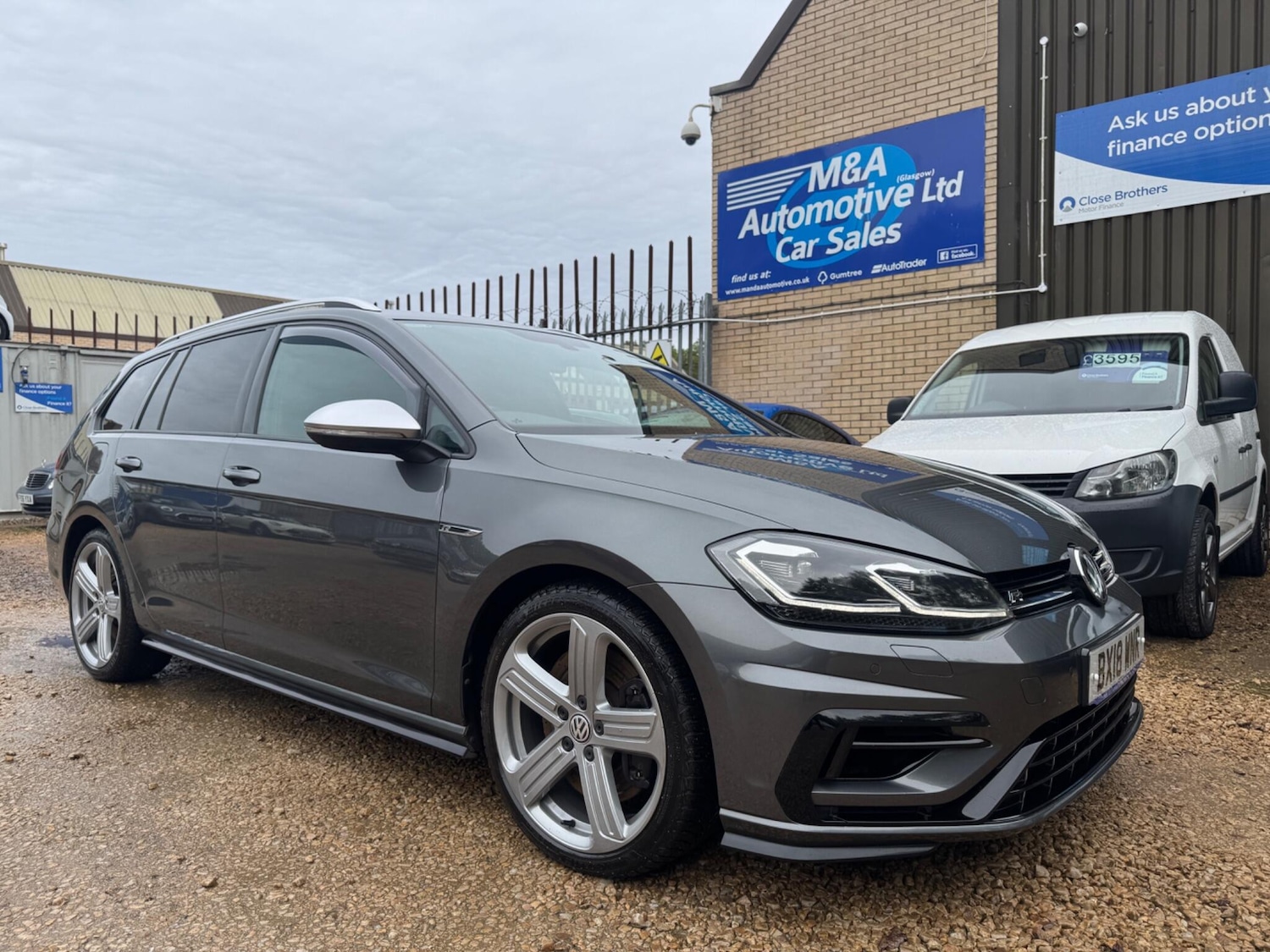 Used Volkswagen Golf 2018 for sale - 76109009: Photo 2