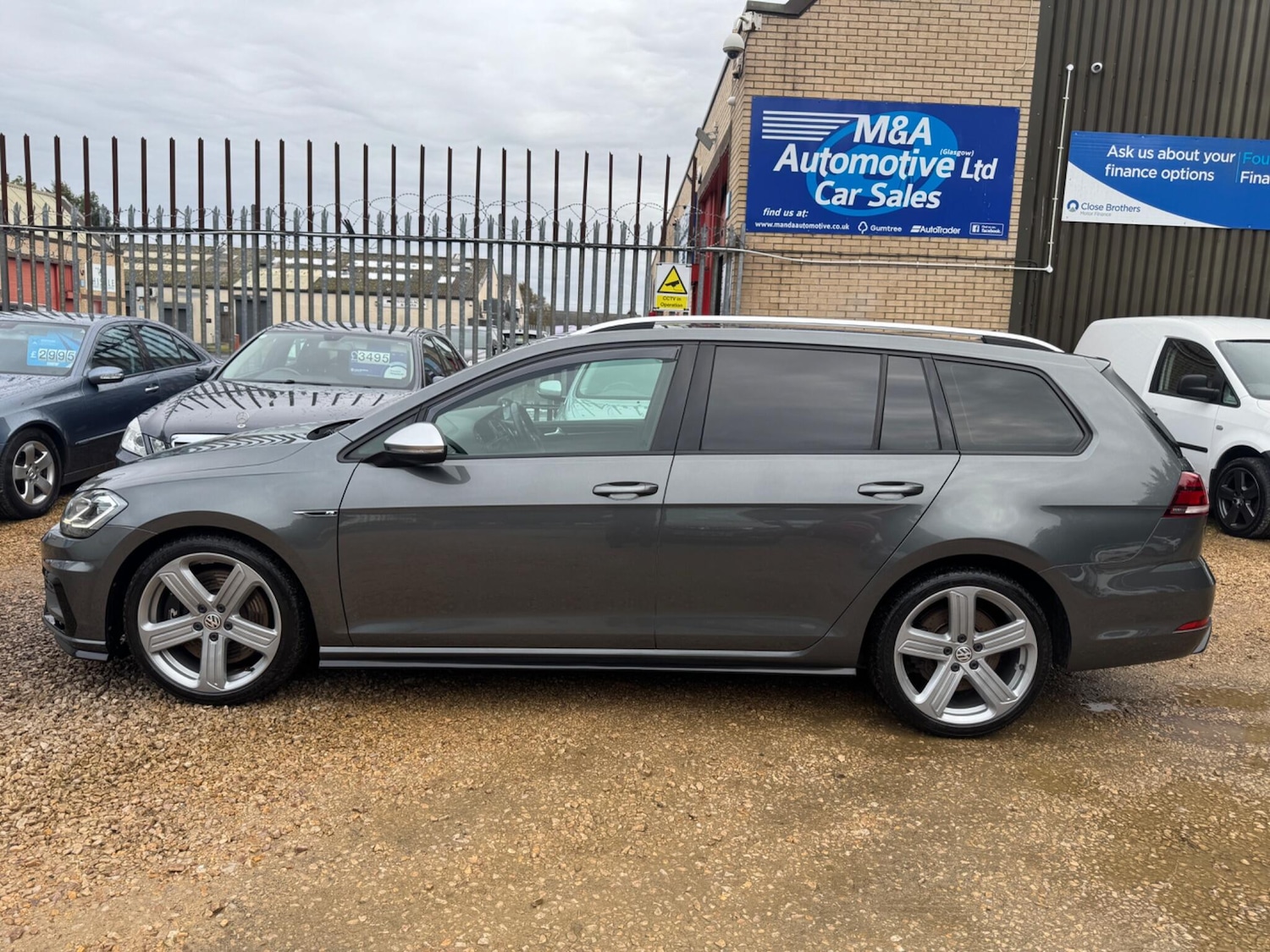 Used Volkswagen Golf 2018 for sale - 76109009: Photo 5