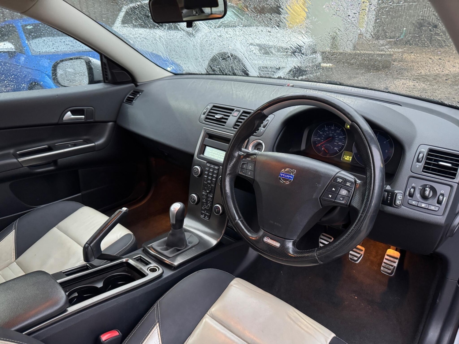 Used Volvo C30 2011 for sale - 77344268: Photo 11