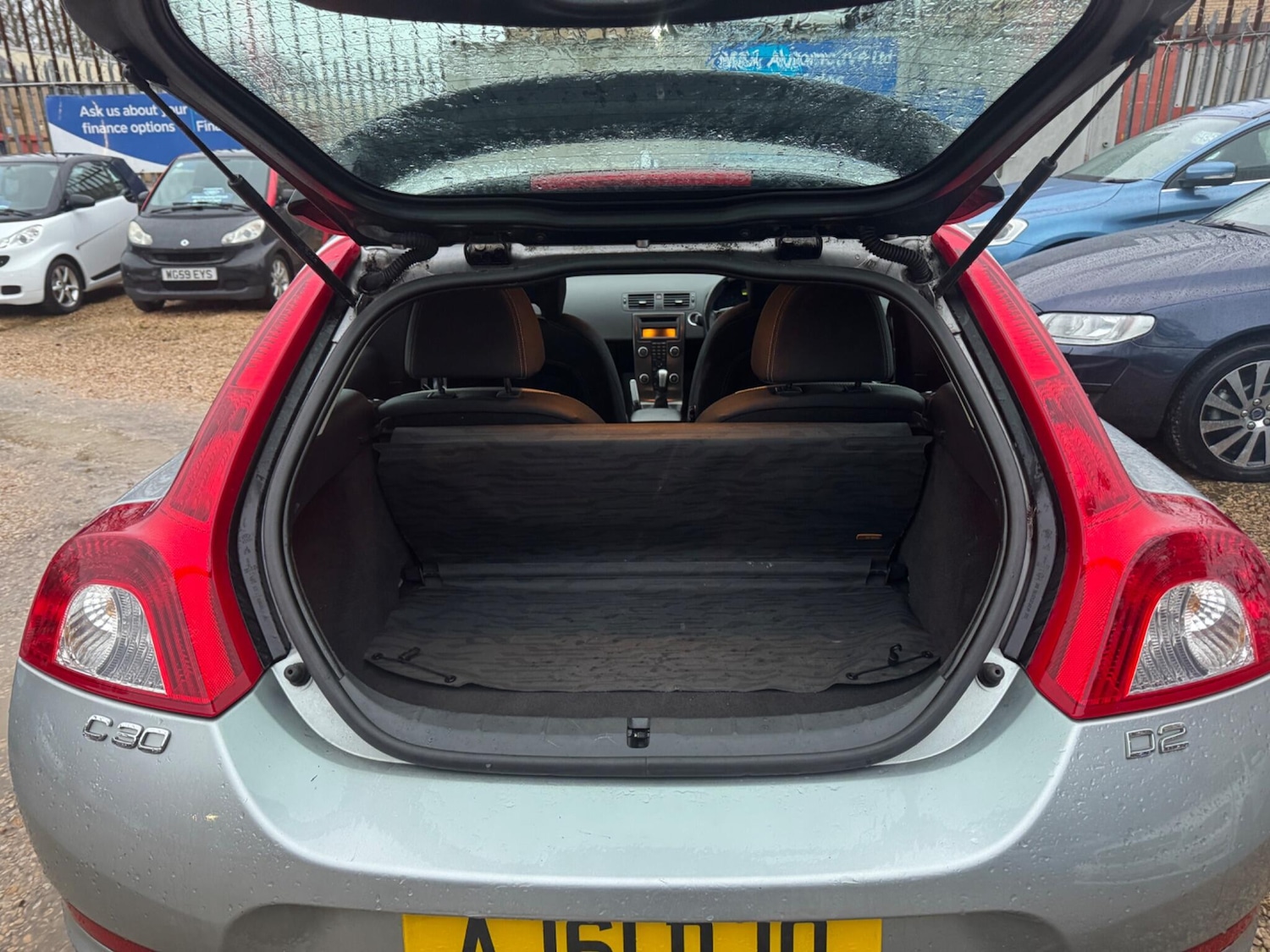 Used Volvo C30 2011 for sale - 77344268: Photo 17