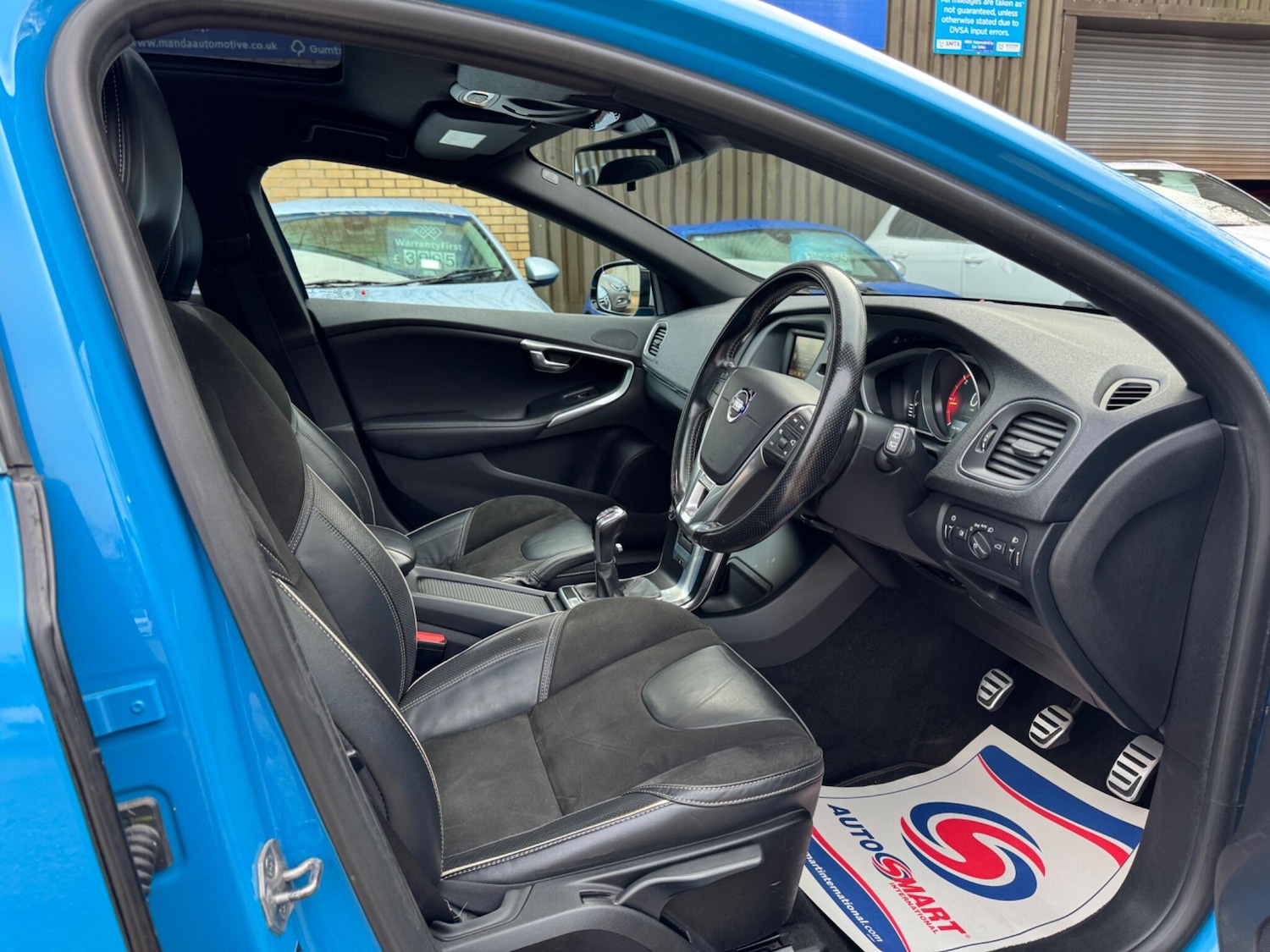 Used Volvo V40 2014 for sale - 77230153: Photo 11