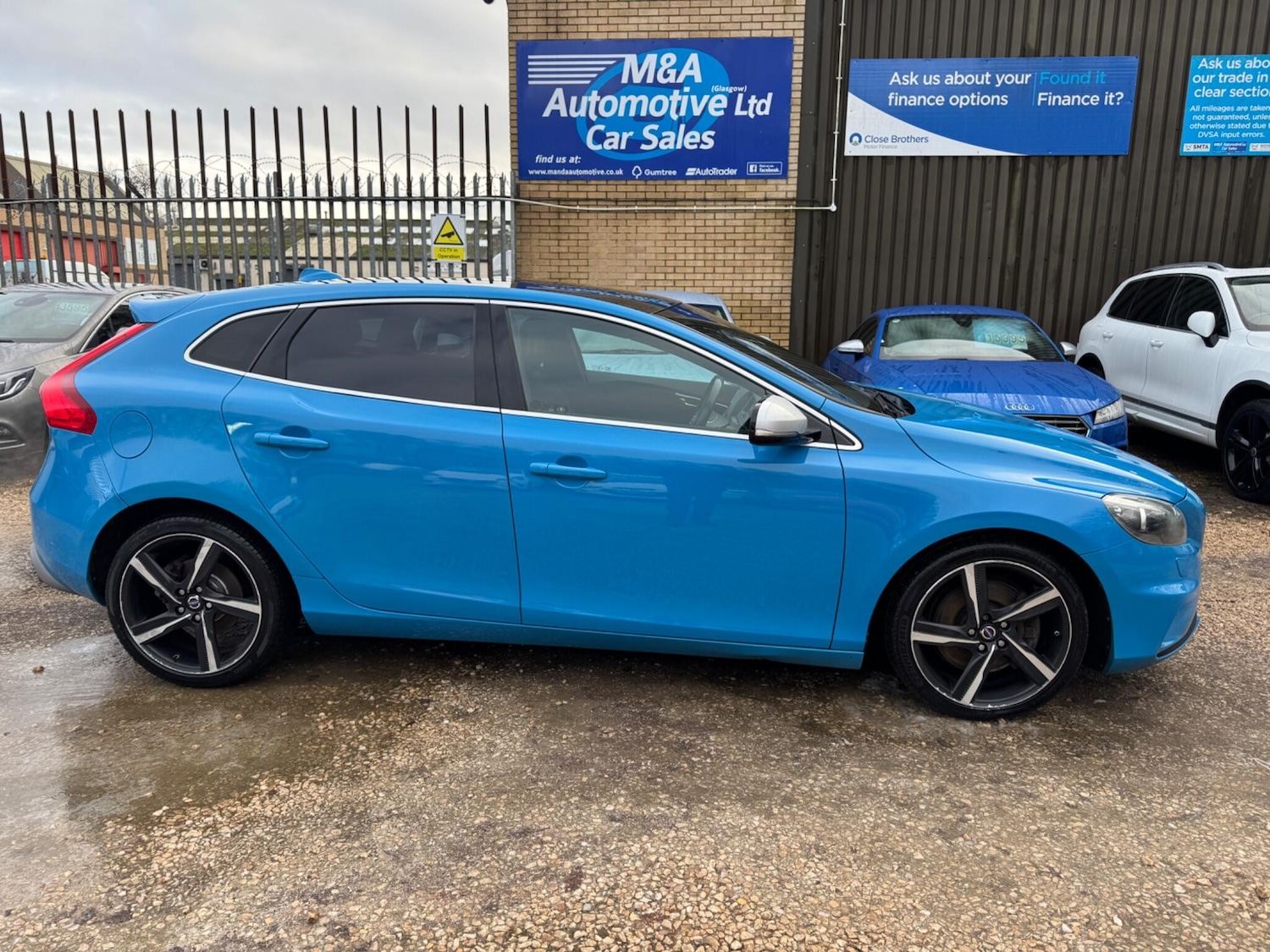 Used Volvo V40 2014 for sale - 77230153: Photo 6