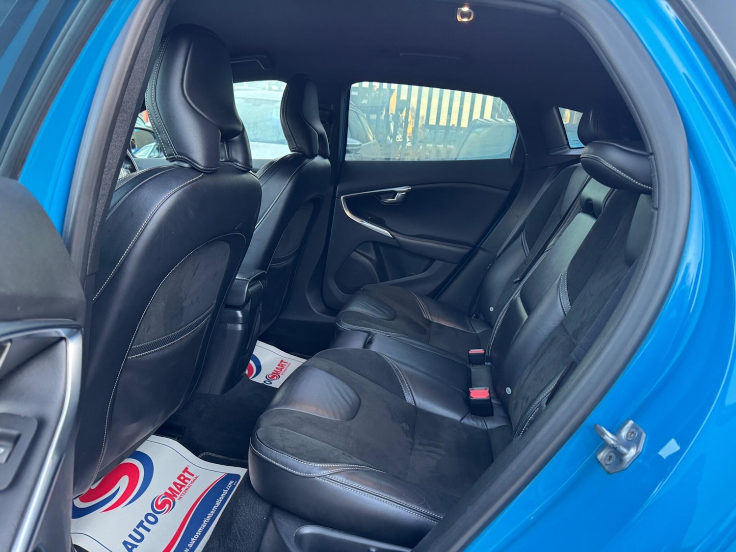 Used Volvo V40 2015 for sale - 76926277: Photo 13