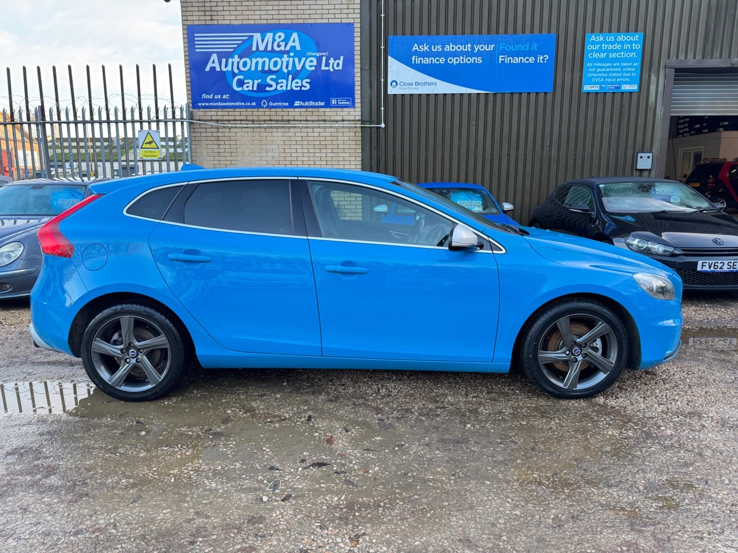 Used Volvo V40 2015 for sale - 76926277: Photo 5