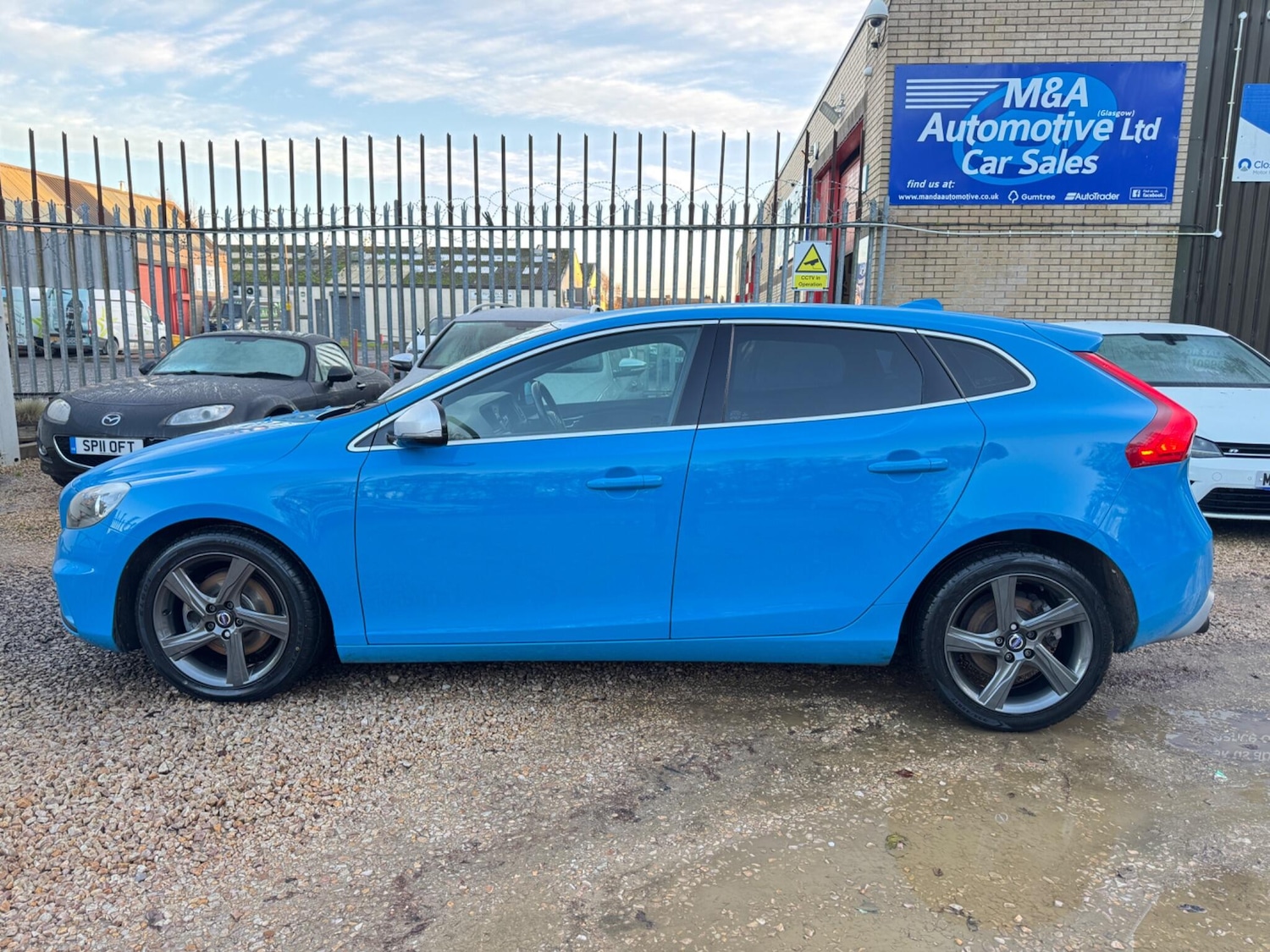 Used Volvo V40 2015 for sale - 76926277: Photo 6