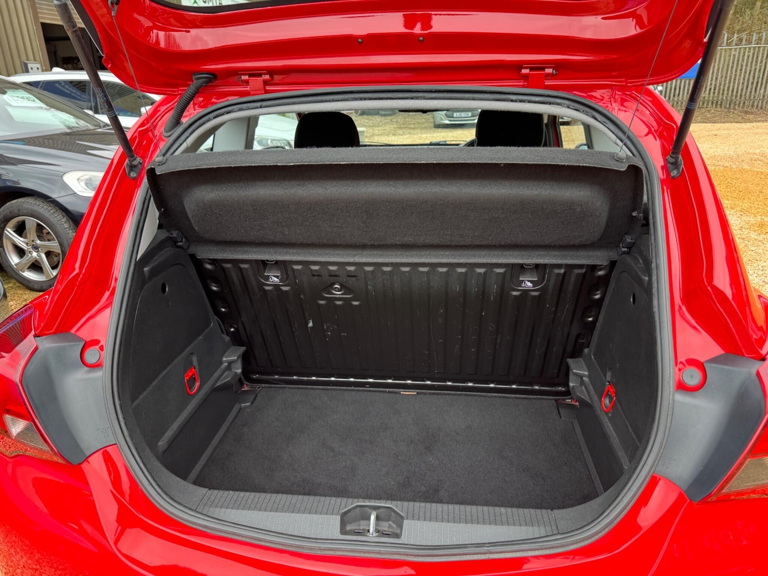 Used Vauxhall Corsa 2016 for sale - 78185213: Photo 13