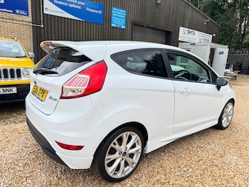 Used Ford Fiesta 2016 for sale - 79601963: Photo