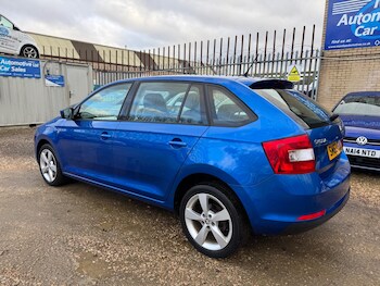 Used Skoda Rapid Spaceback 2014 for sale - 77279042: Photo