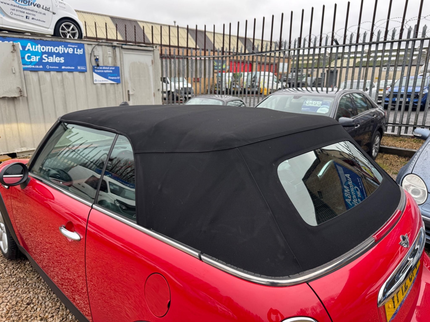 Used MINI Convertible 2012 for sale - 76742381: Photo 12