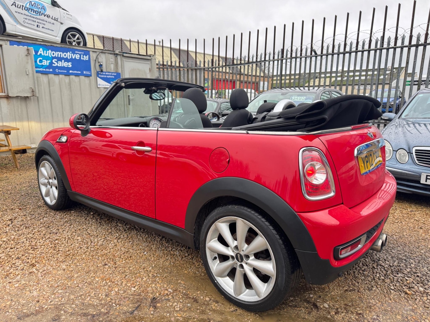 Used MINI Convertible 2012 for sale - 76742381: Photo 3