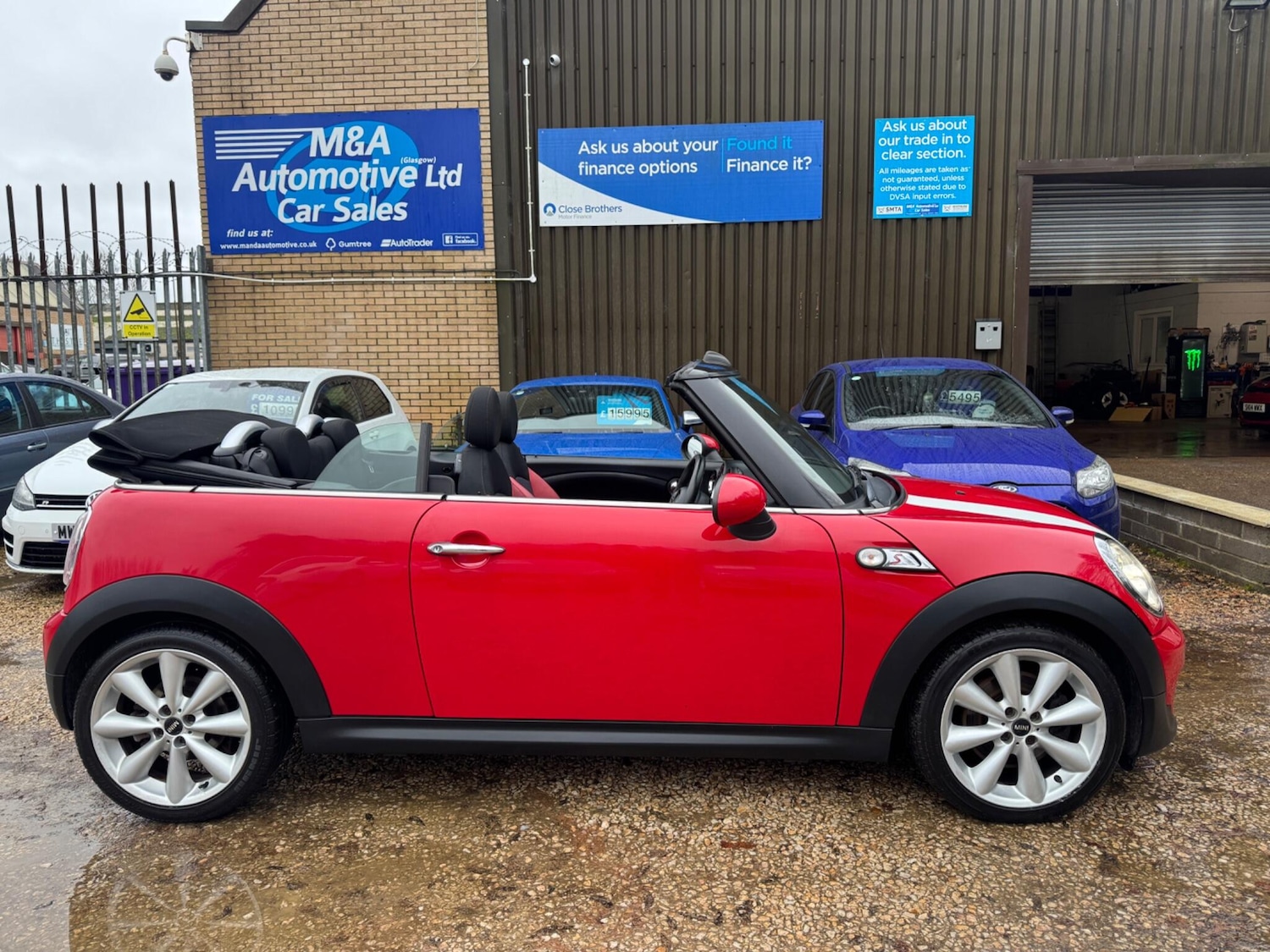 Used MINI Convertible 2012 for sale - 76742381: Photo 5