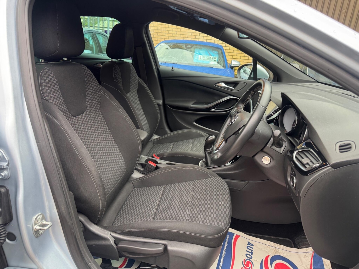 Used Vauxhall Astra for sale - 76499830: Photo 11