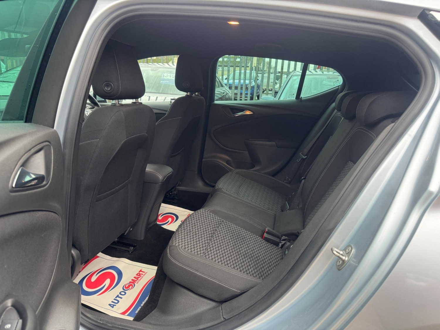 Used Vauxhall Astra for sale - 76499830: Photo 14