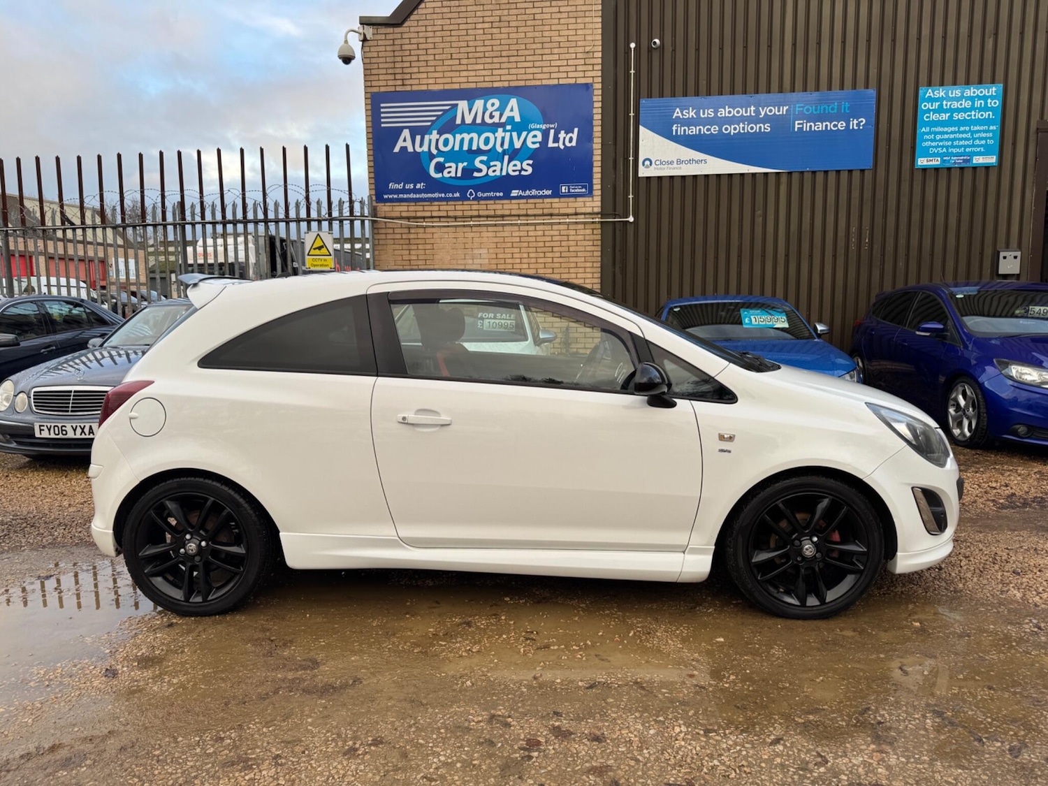 Used Vauxhall Corsa 2014 for sale - 76688965: Photo 6
