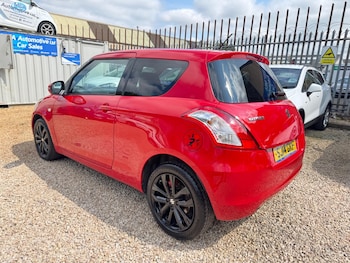 Used Suzuki Swift 2014 for sale - 79279227: Photo