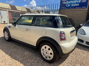 Used MINI Hatch 2010 for sale - 79373547: Photo
