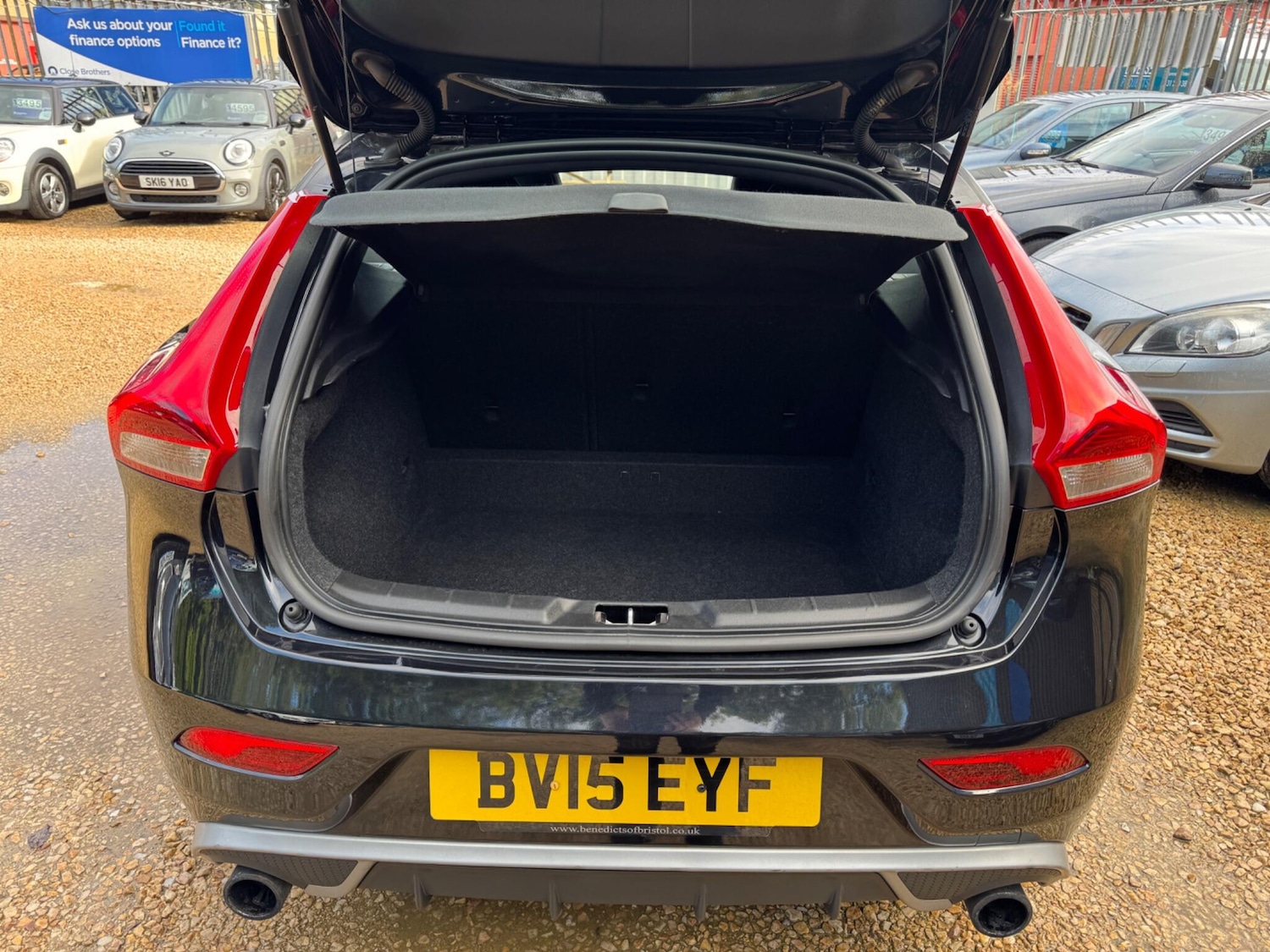 Used Volvo V40 2015 for sale - 76013681: Photo 18