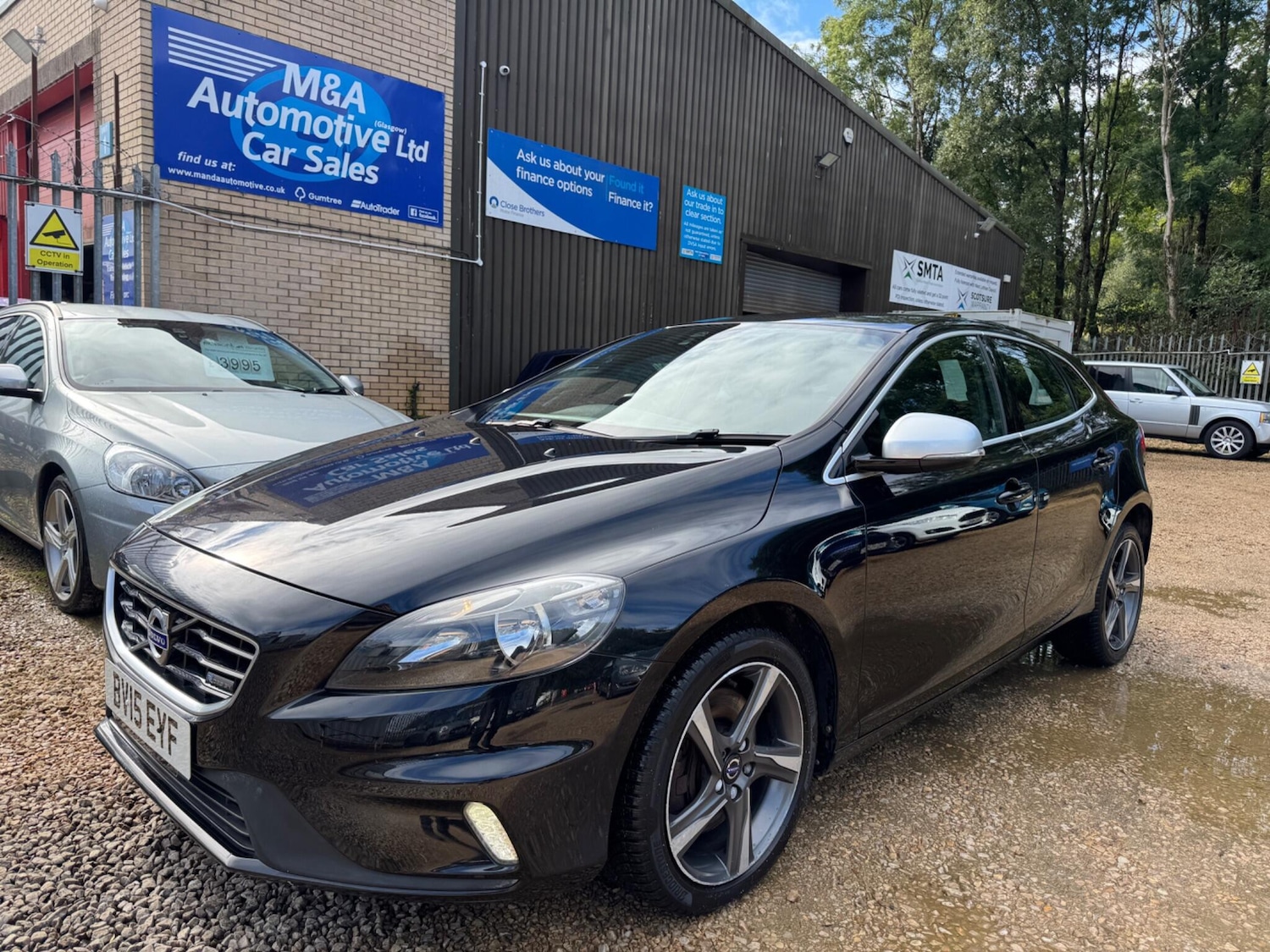 Used Volvo V40 2015 for sale - 76013681: Photo 2